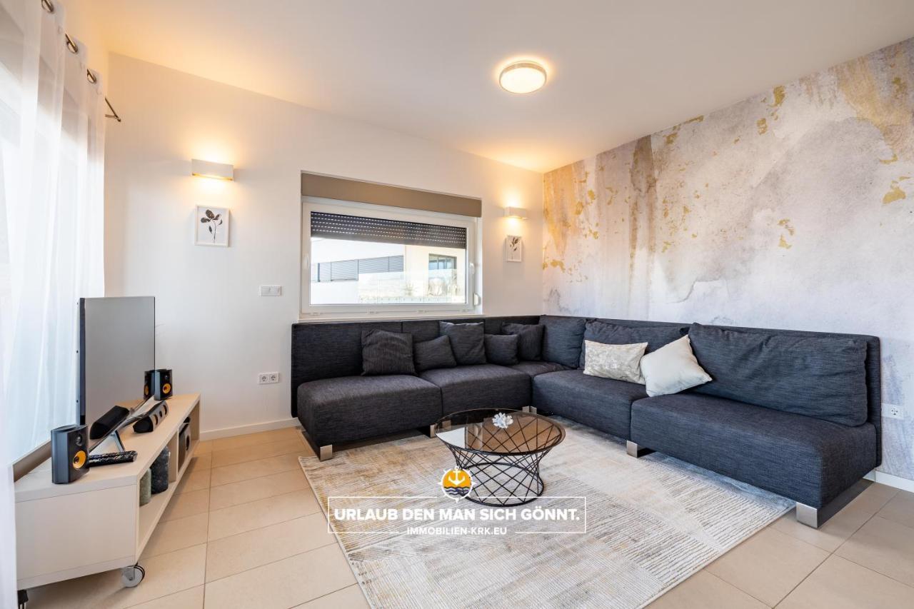 Апартаменти Penthouse Panorama Deluxe In Малинська Екстер'єр фото